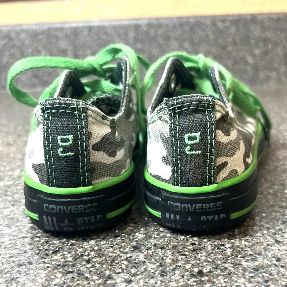 Converse All Star Little Kids Size 10.5 Low Top Camo Canvas Sneaker Shoe Lace Up